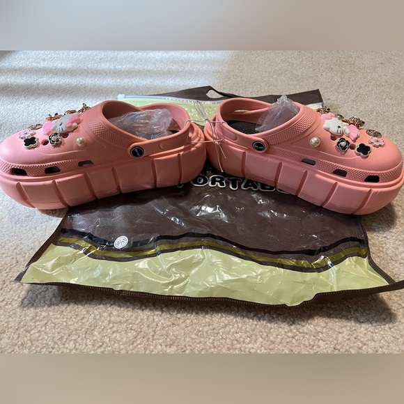 Brand New Comfortable Clogs - Picture 3 of 5
